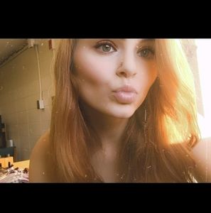 Meet your Posher, Anne